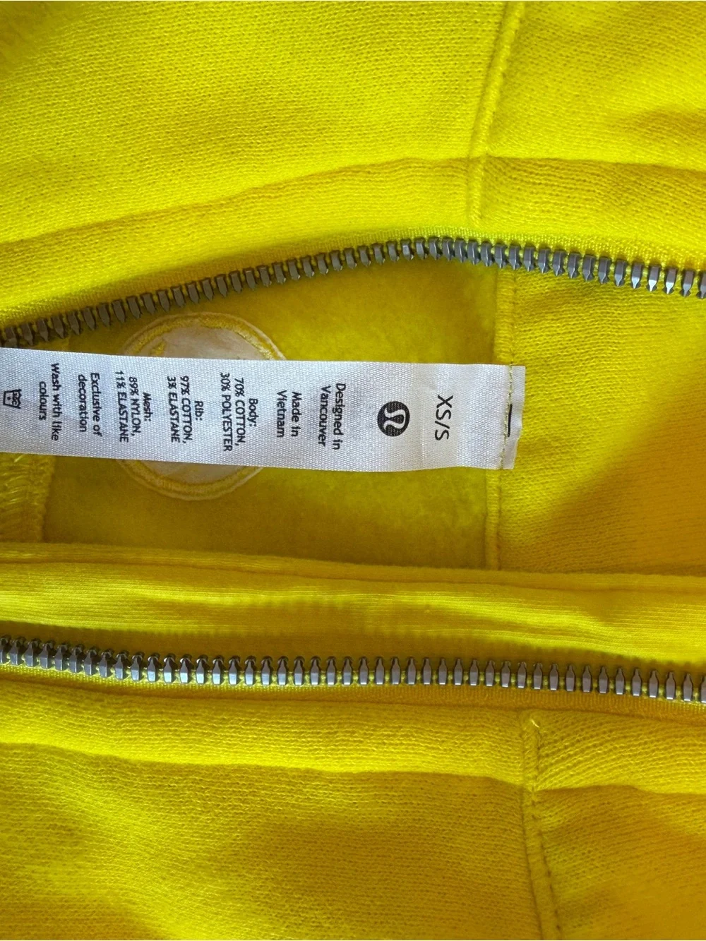 LIKE NEW Women’s Lululemon Sonic Yellow Pullover Size XS/S
